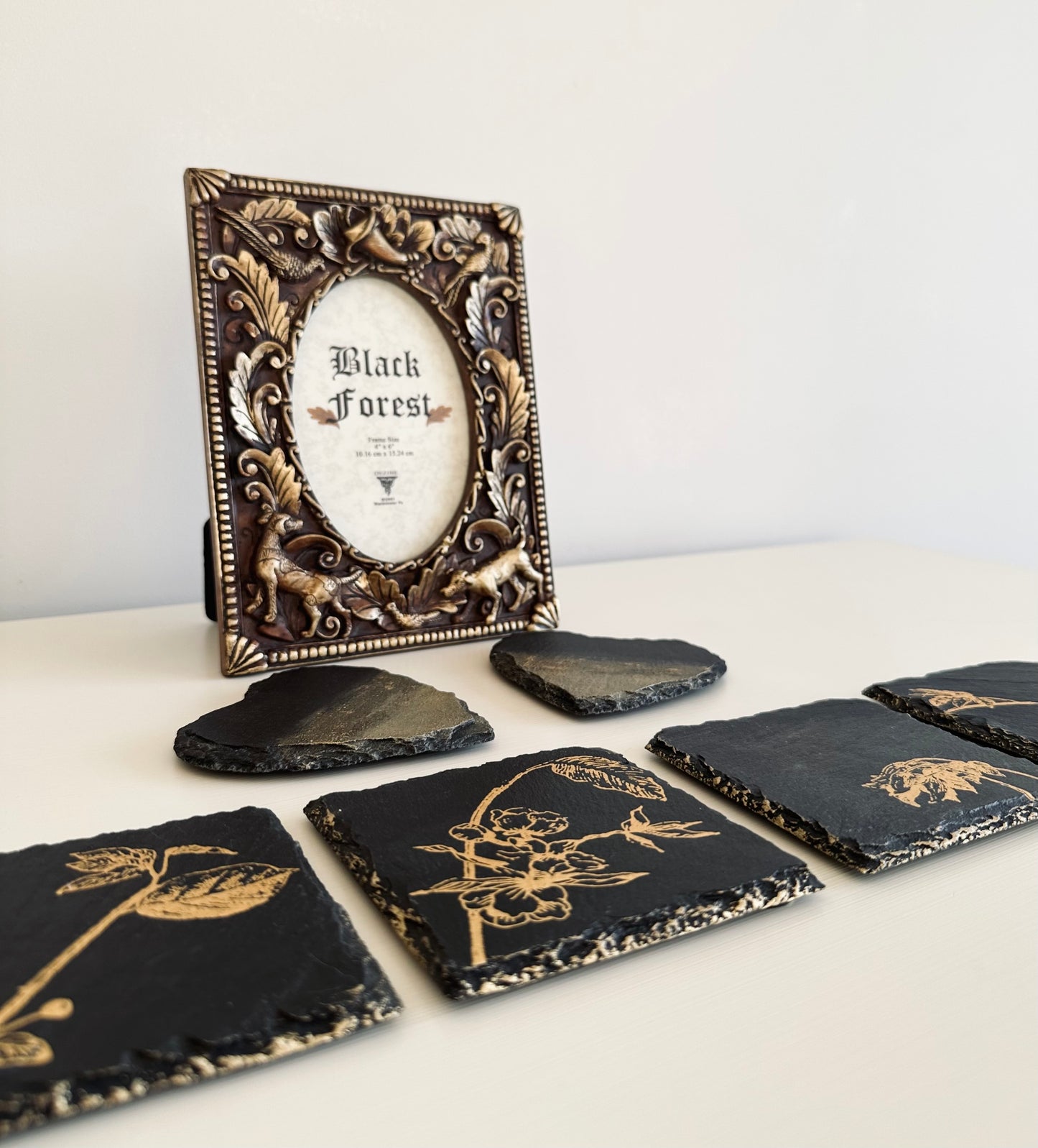 Stunning Gold Slate Coaster