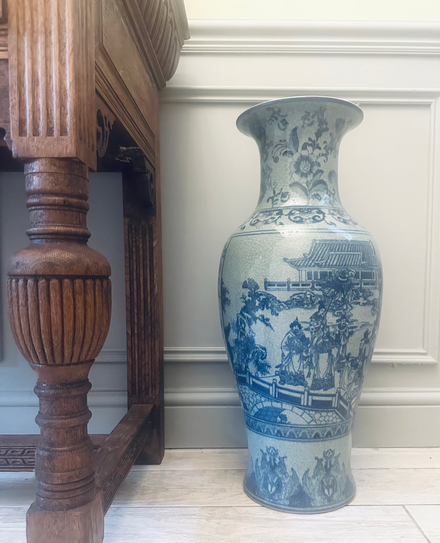 Stunning Vintage Blue Chinoiserie Floor Vase