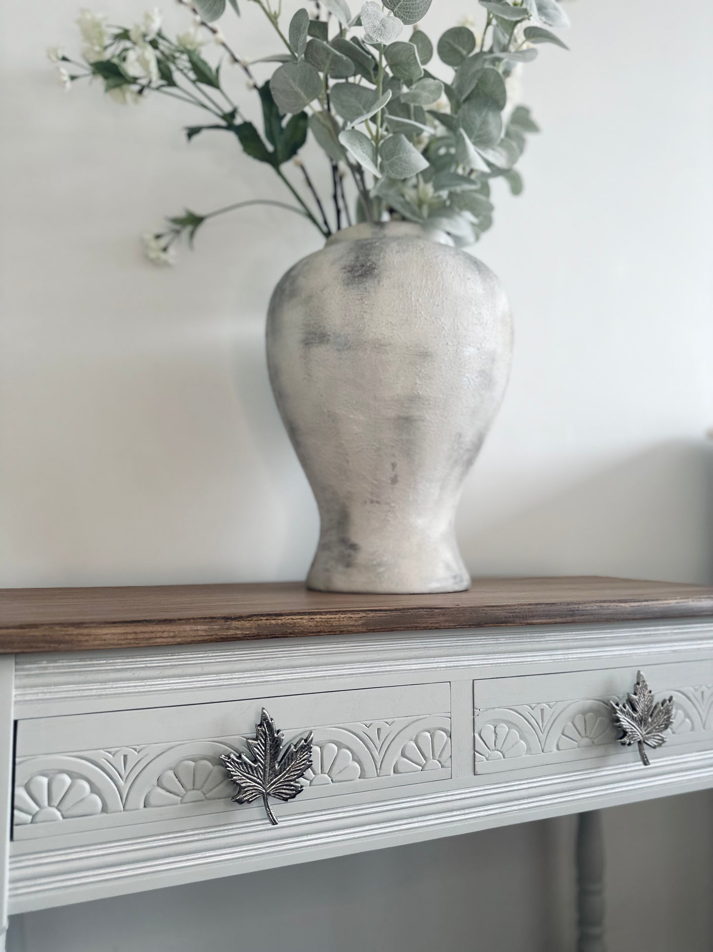 Elizabeth Console Table