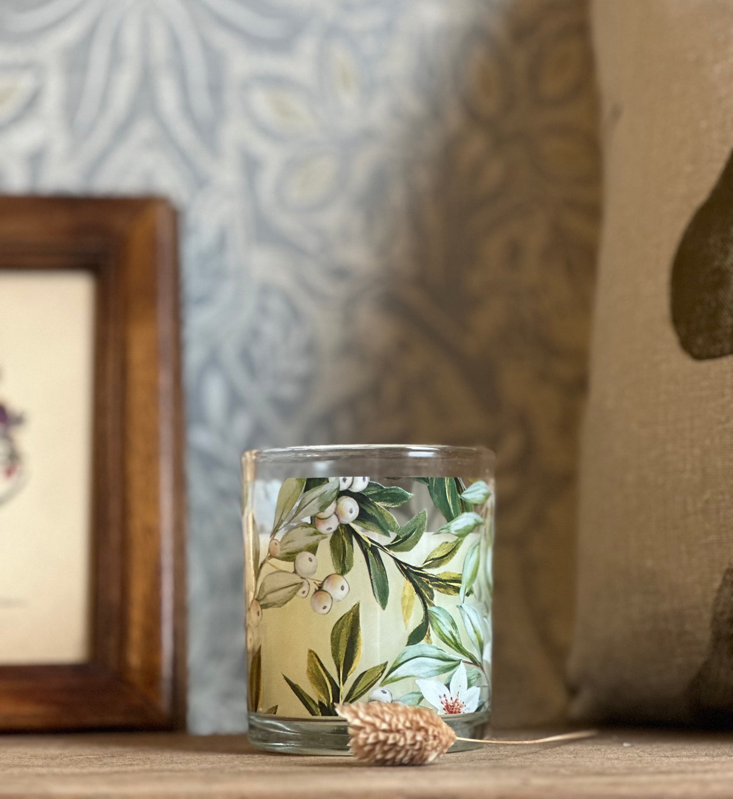 Apple and Cinnamon Candle