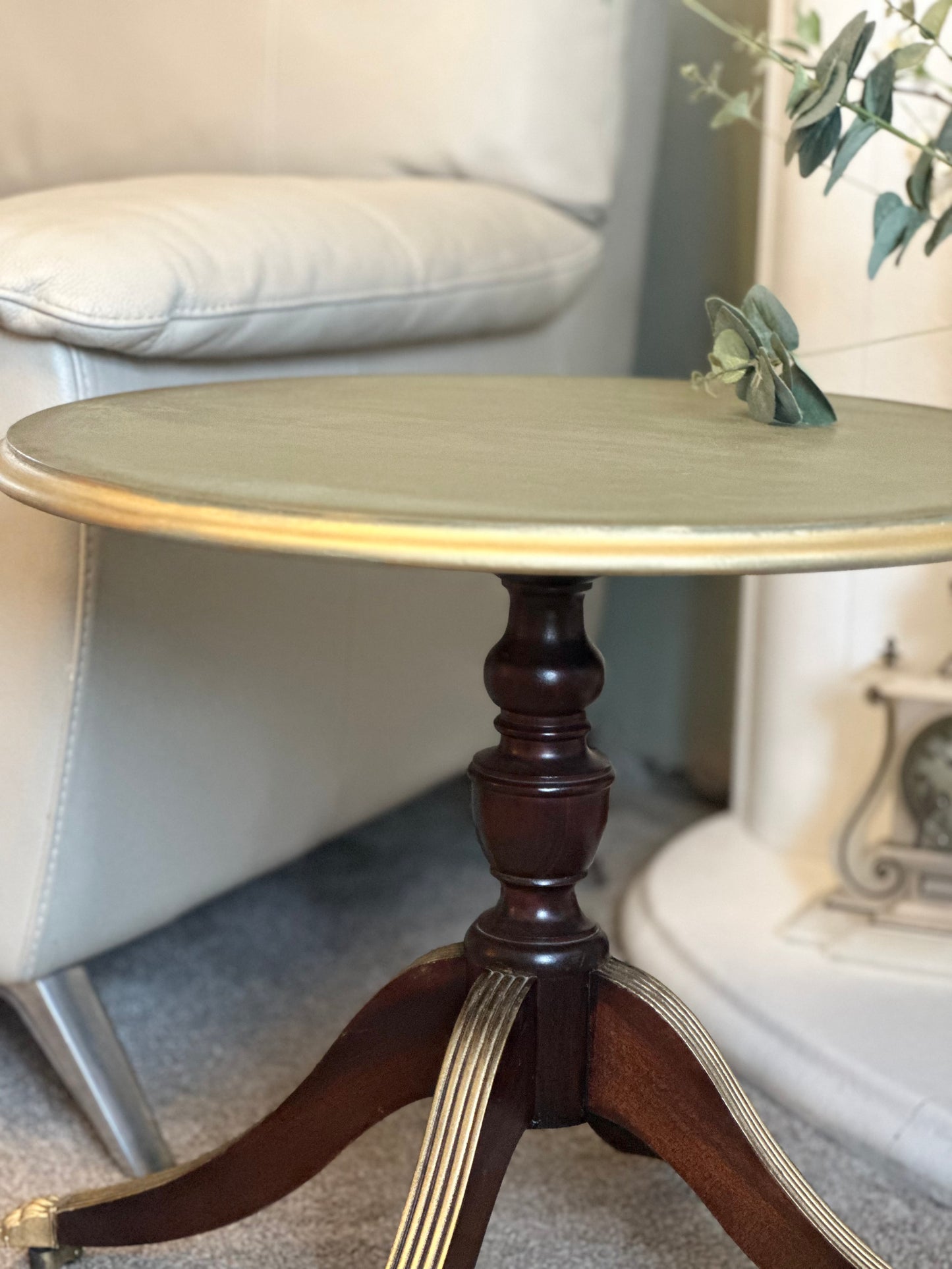 Stunning Green Vintage Side Table