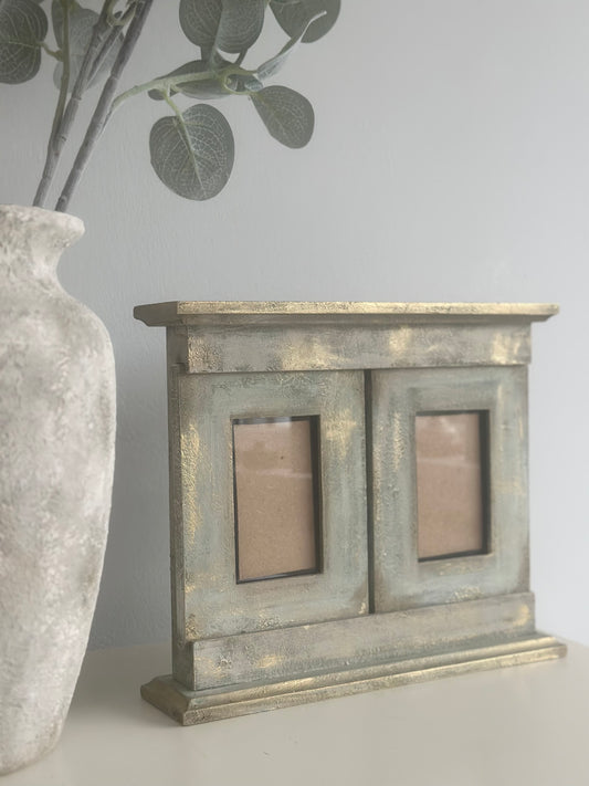 Stunning Green and Gold Vintage Design Picture Frame