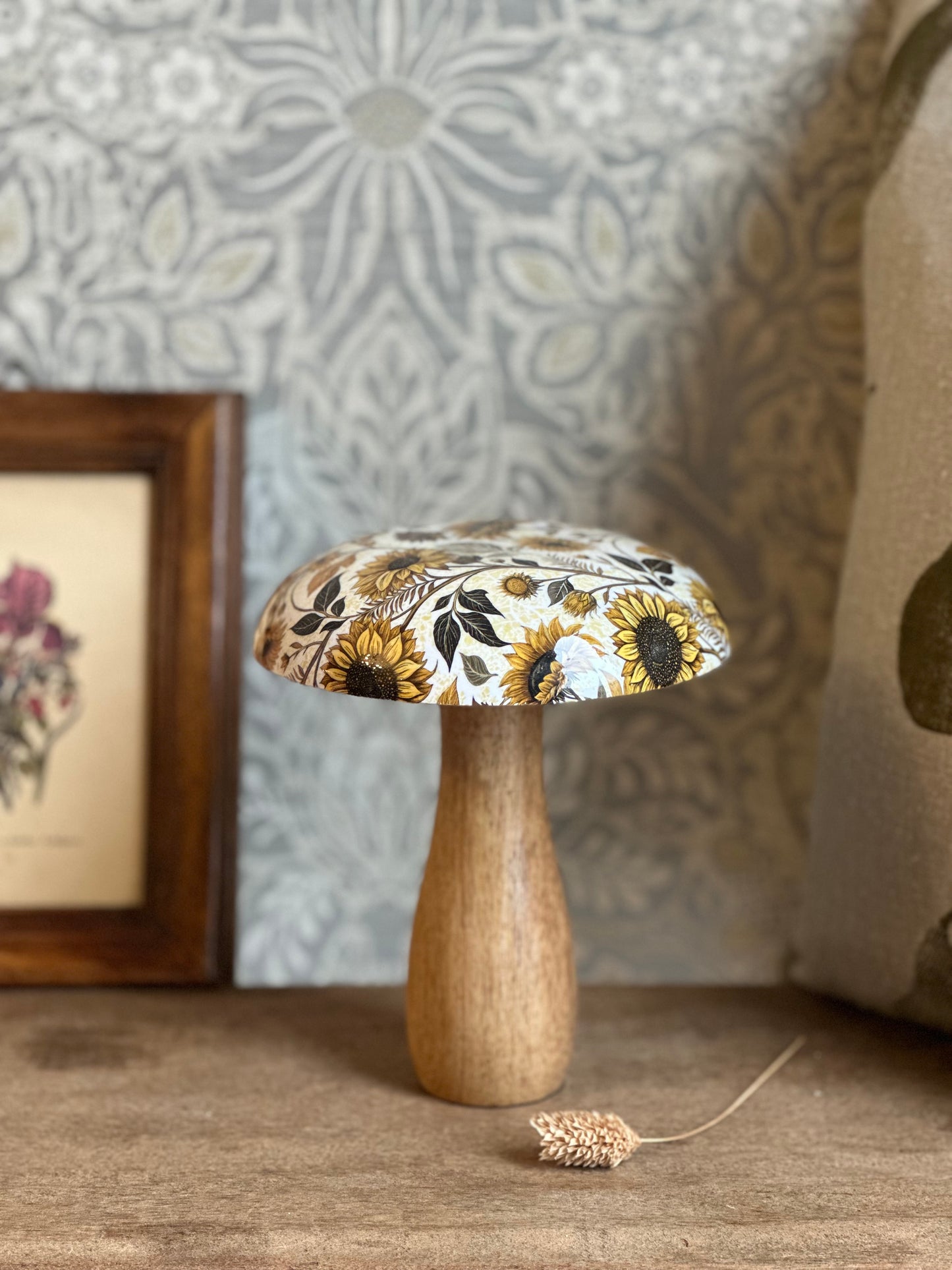 Wooden Sunflower Toadstool