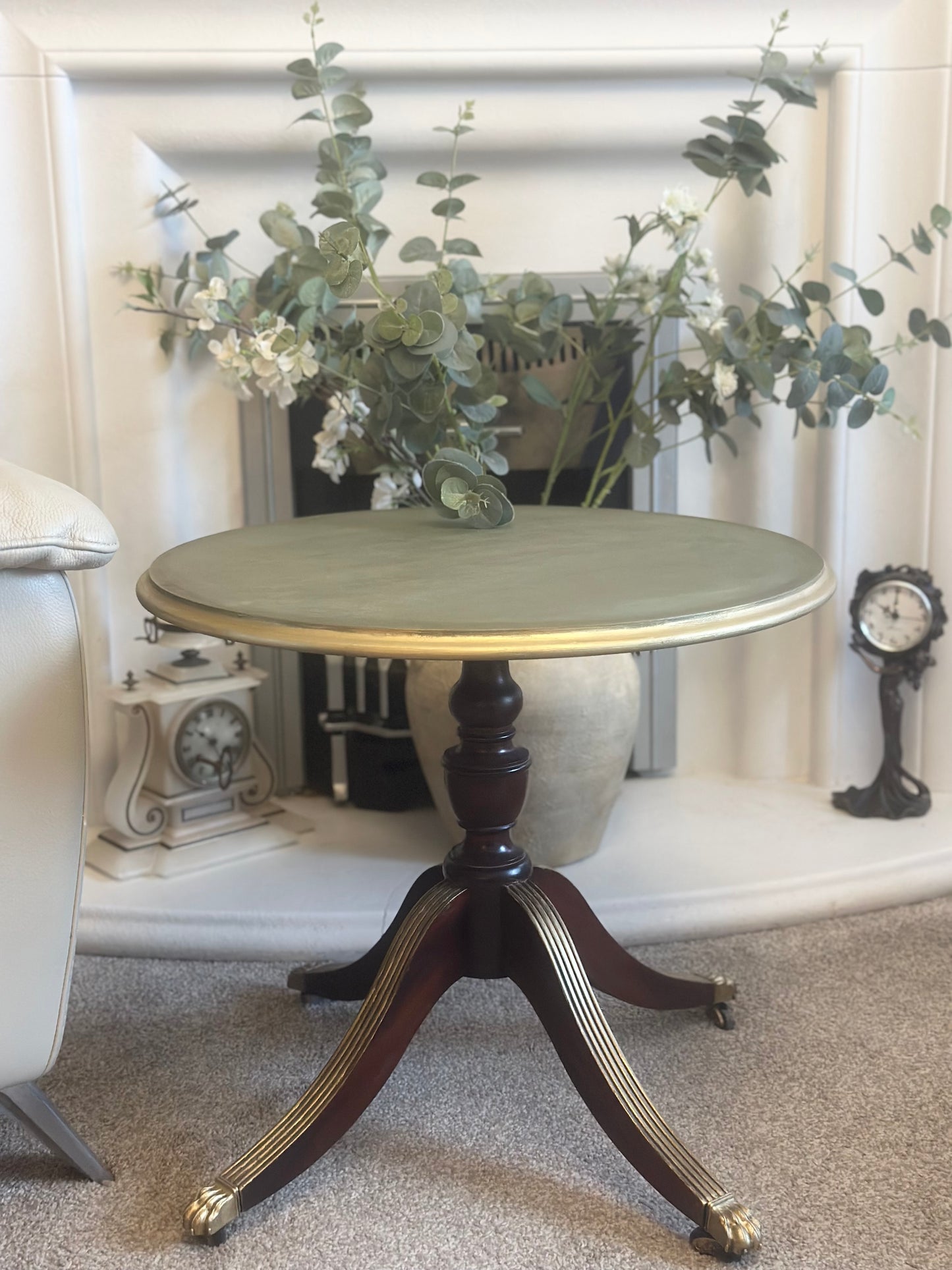 Stunning Green Vintage Side Table